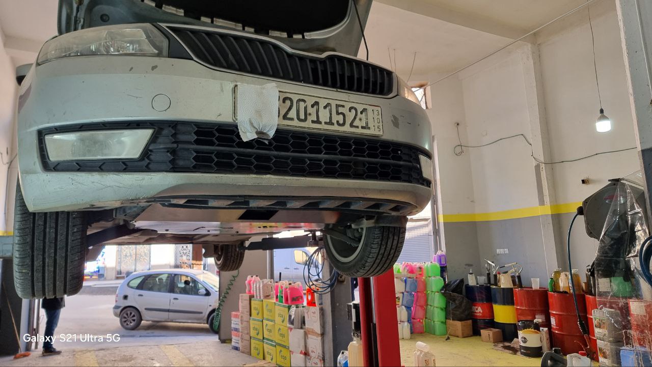 SKODA RAPIDE SPACEBACK